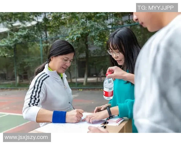 南京网球队边路渗透战术解析与深度剖析网球比赛的胜负关键